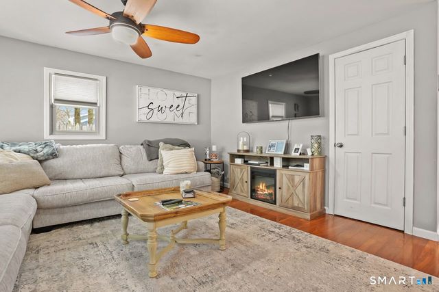 17 Forestview Drive, Wolcott, CT 06716