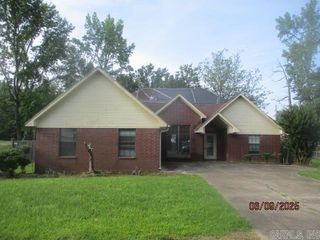 27 Maryann Circle, Cabot, AR 72023