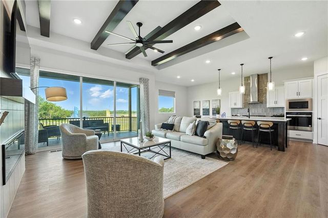 1493 N 162nd Terrace, Basehor, KS 66007