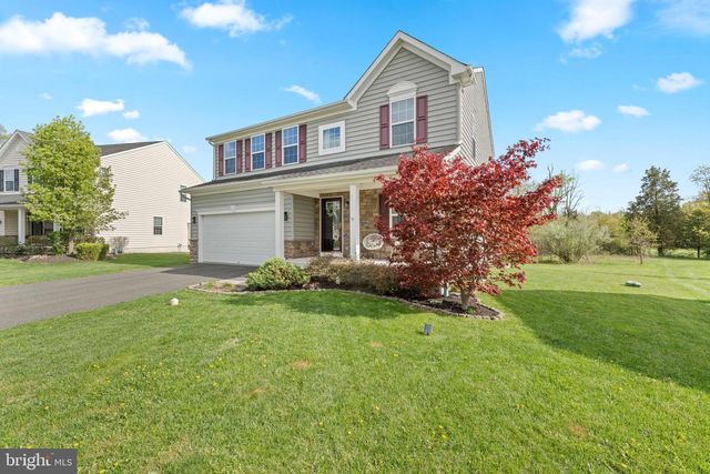 1909 ALAMINGO DR, Quakertown, PA 18951
