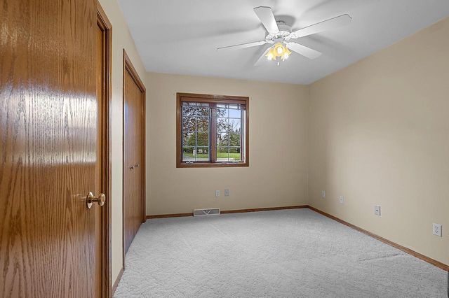 2298 LOST DAUPHIN ROAD, De Pere, WI 54115