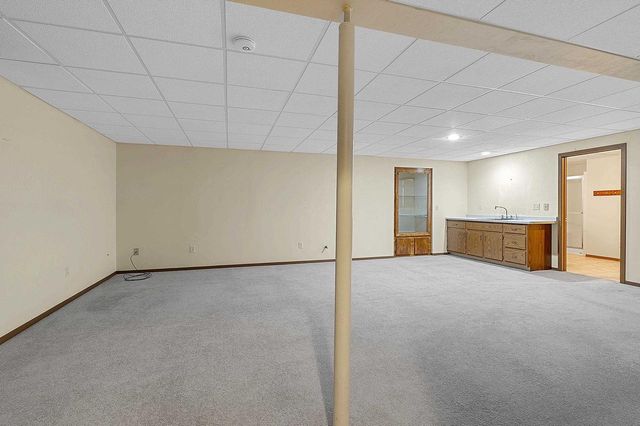 2298 LOST DAUPHIN ROAD, De Pere, WI 54115