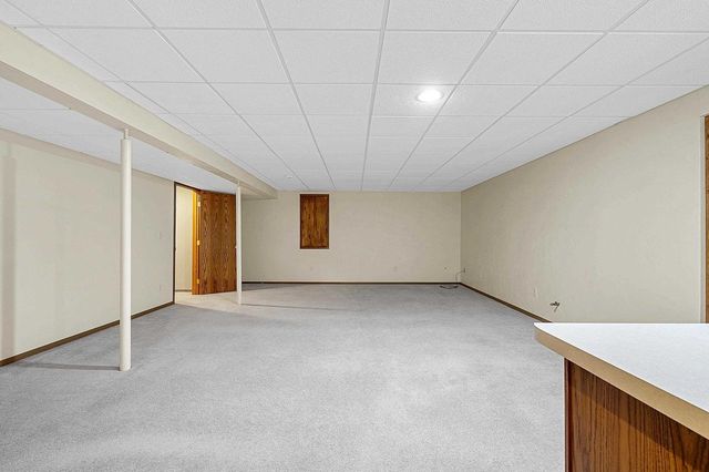 2298 LOST DAUPHIN ROAD, De Pere, WI 54115