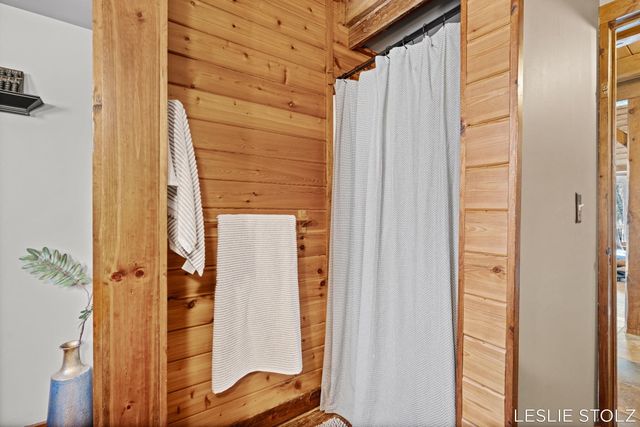 8835 Vergennes Street Se, Ada Twp, MI 49301