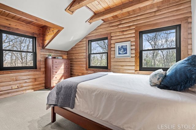 8835 Vergennes Street Se, Ada Twp, MI 49301