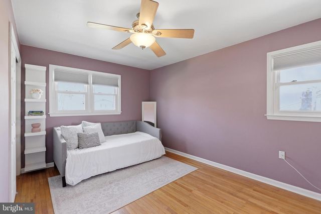 26 WOOD LN, Malvern, PA 19355
