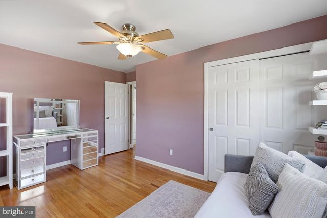 26 WOOD LN, Malvern, PA 19355