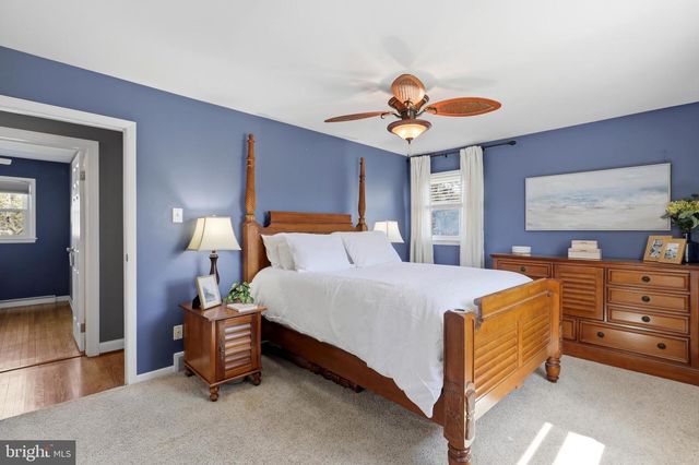26 WOOD LN, Malvern, PA 19355
