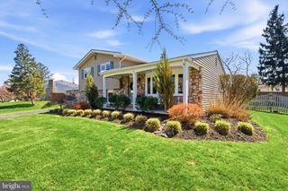 26 WOOD LN, Malvern, PA 19355