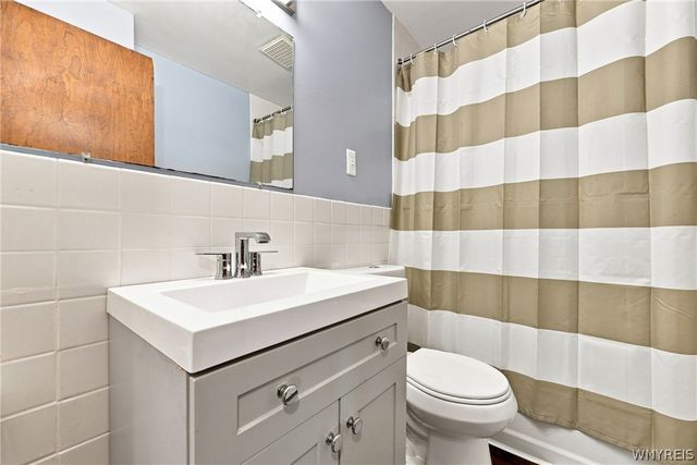 206 Marjorie Drive, Tonawanda, NY 14223