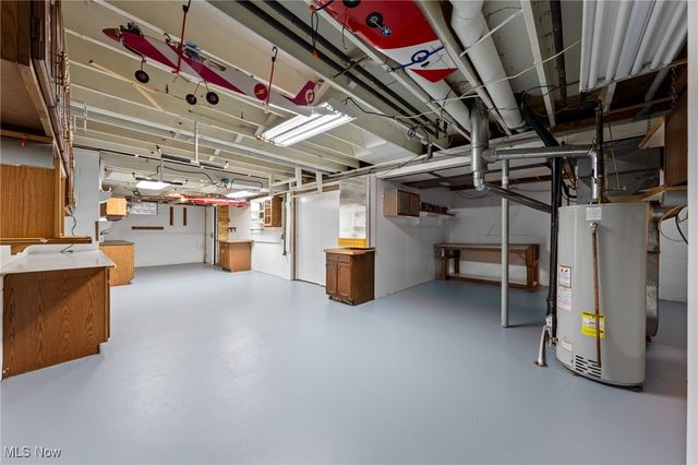 71 Steeplechase Lane, Munroe Falls, OH 44262