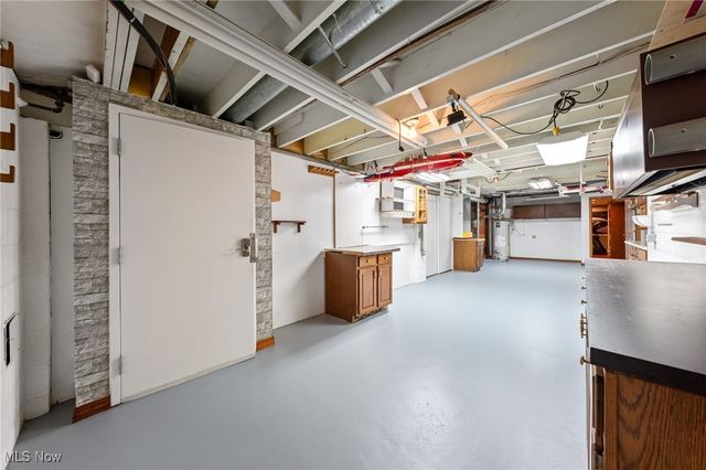 71 Steeplechase Lane, Munroe Falls, OH 44262