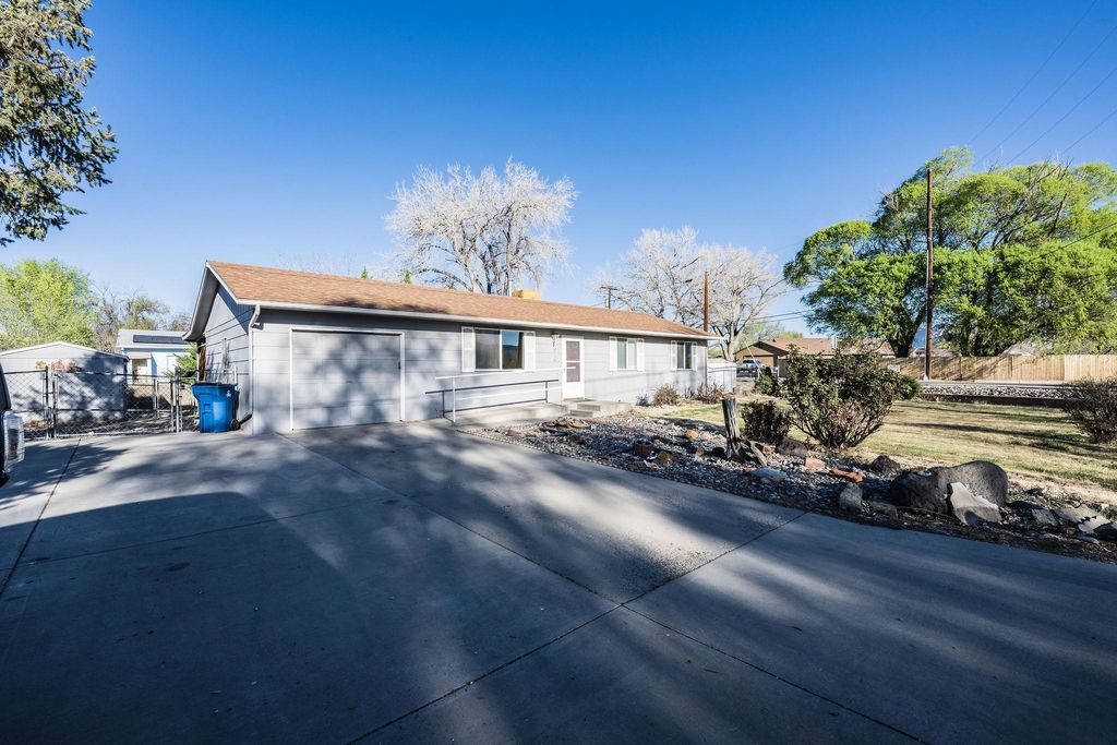 549 33 Road, Clifton, CO 81520