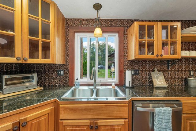 80 Sunset Drive, Belmont, NH 03220