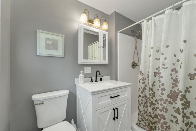 80 Sunset Drive, Belmont, NH 03220