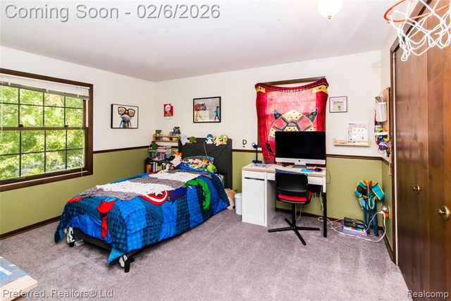 46701 N Territorial Road, Plymouth, MI 48170