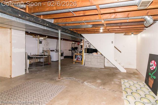 46701 N Territorial Road, Plymouth, MI 48170