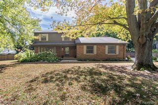 46701 N Territorial Road, Plymouth, MI 48170