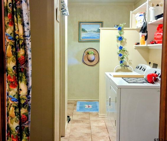 472 FM 1000, Omaha, TX 75571
