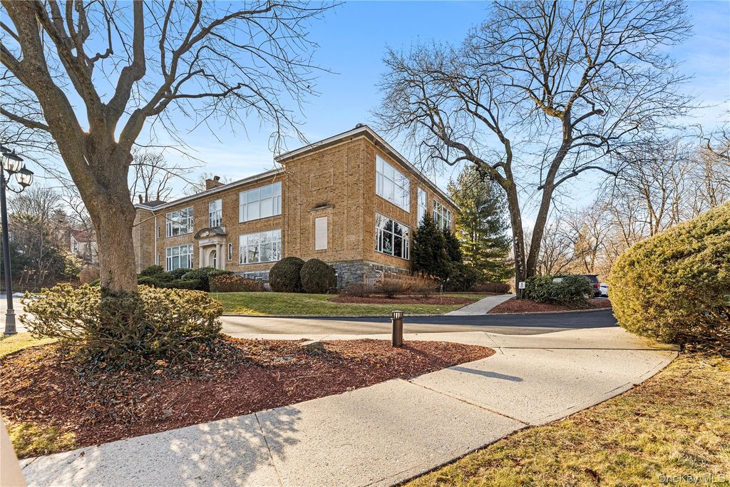 520 Ashford Avenue 18, Ardsley, NY 10502