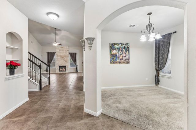 100 Sandy Lyle CV, Round Rock, TX 78664