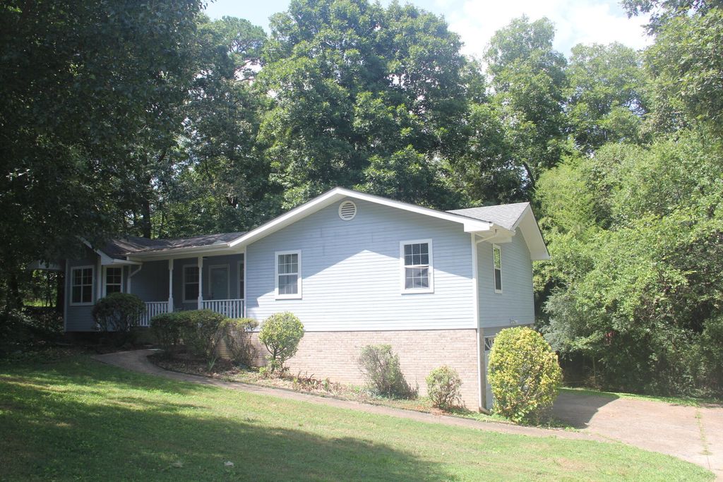 8417 Troubadour Way, Ooltewah, TN 37363