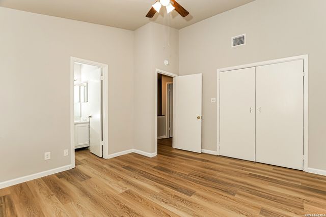 7802 Richard Frank Way Apt 2, San Antonio, TX 78240