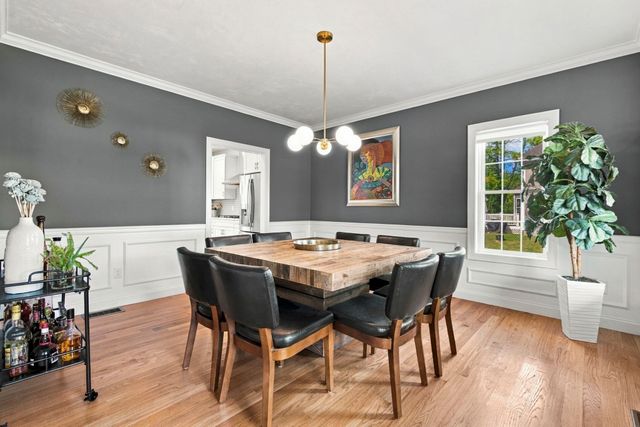 2 Edward Dr, Littleton, MA 01460