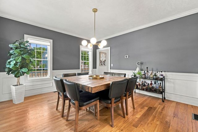 2 Edward Dr, Littleton, MA 01460