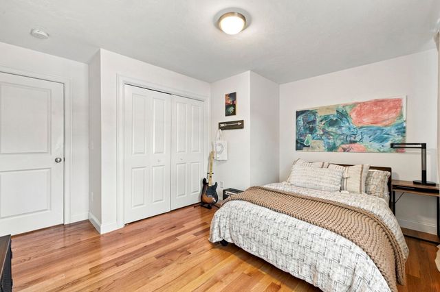 2 Edward Dr, Littleton, MA 01460