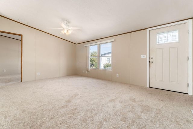 2185 Maureen Boulevard S, Obetz, OH 43207