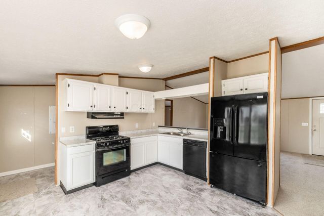 2185 Maureen Boulevard S, Obetz, OH 43207