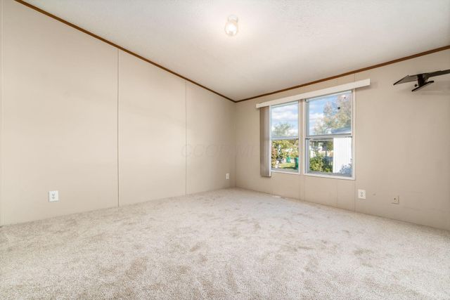 2185 Maureen Boulevard S, Obetz, OH 43207