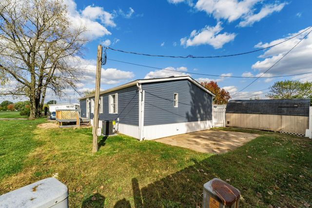 2185 Maureen Boulevard S, Obetz, OH 43207