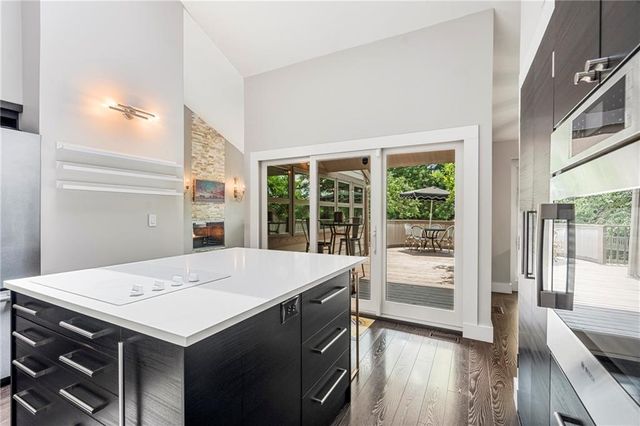 6130 Hodges Drive, Mission, KS 66205