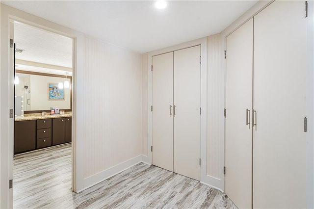 6130 Hodges Drive, Mission, KS 66205