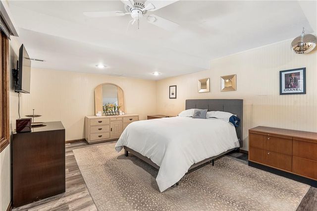 6130 Hodges Drive, Mission, KS 66205