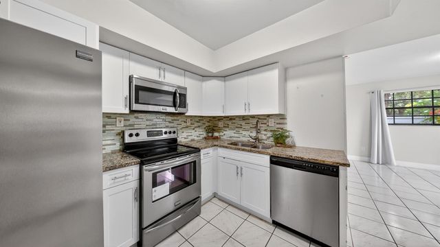 10774 SW 175th Terrace, Miami, FL 33157