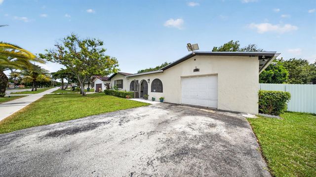 10774 SW 175th Terrace, Miami, FL 33157