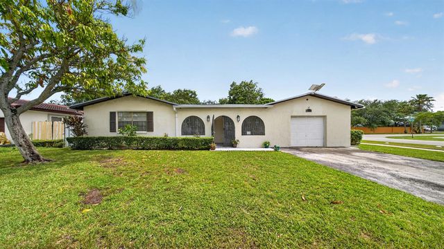 10774 SW 175th Terrace, Miami, FL 33157