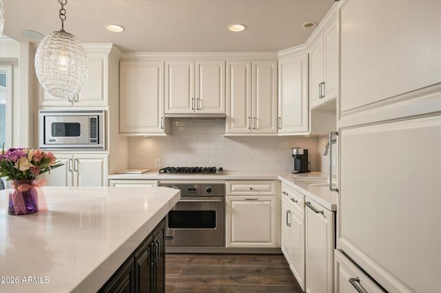 7175 E CAMELBACK Road E 107, Scottsdale, AZ 85251