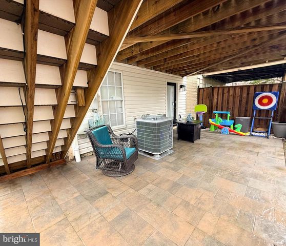43962 MINTHILL TER, Ashburn, VA 20147