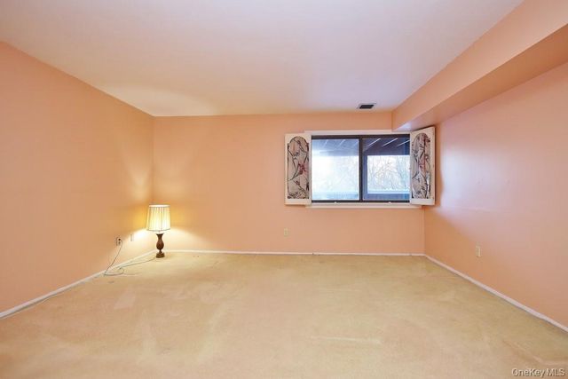 383 Martling Avenue, Tarrytown, NY 10591