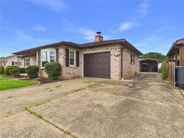 2200 Capital Drive, Parkersburg, WV 26101