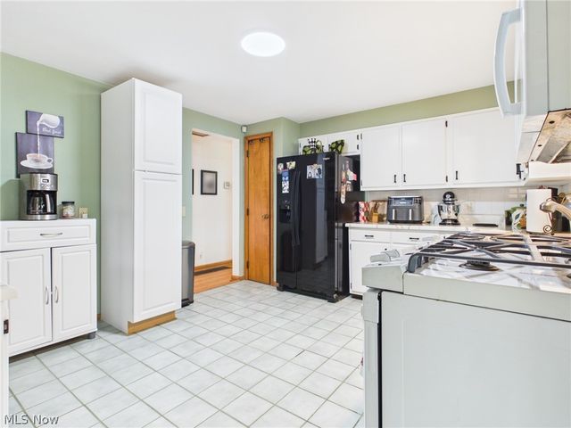 2200 Capital Drive, Parkersburg, WV 26101