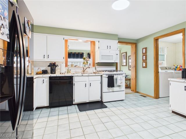 2200 Capital Drive, Parkersburg, WV 26101