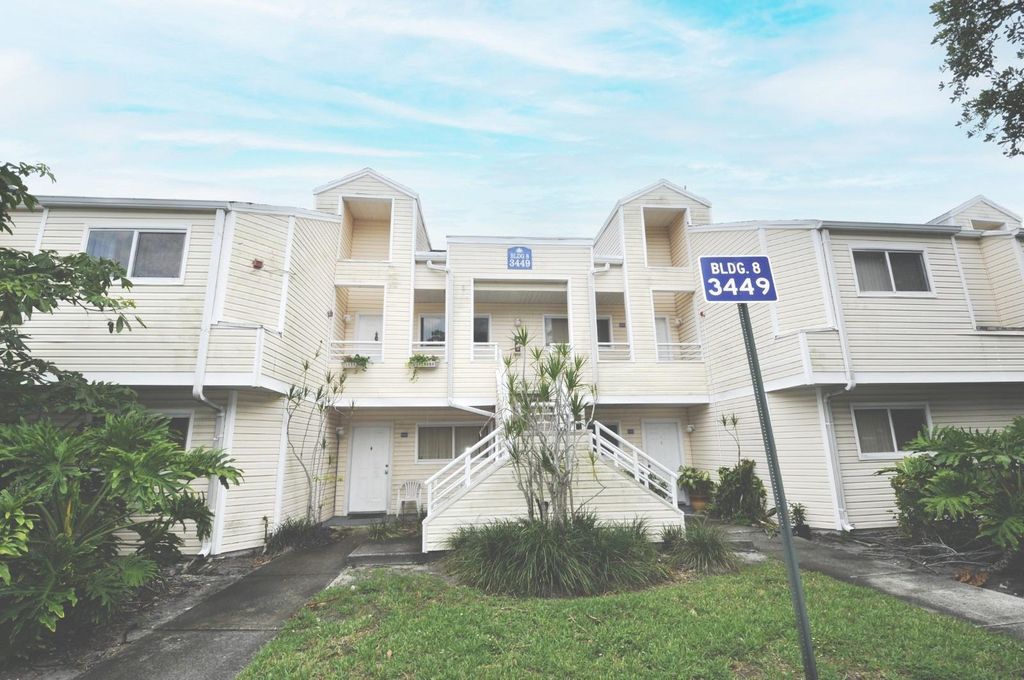 3449 NW 44th Street 202, Lauderdale Lakes, FL 33309
