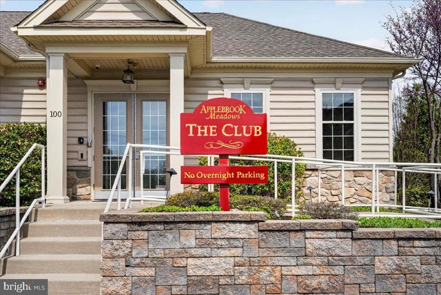 13 MEADOW VIEW LN, Malvern, PA 19355