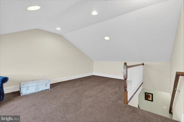 13 MEADOW VIEW LN, Malvern, PA 19355