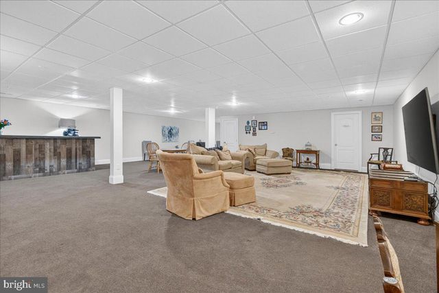 13 MEADOW VIEW LN, Malvern, PA 19355